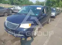 2014 Chrysler TOWN & COUNTRY photo