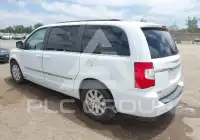 2014 Chrysler TOWN & COUNTRY фото