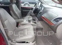 2014 Chrysler TOWN & COUNTRY фото
