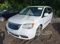 2014 Chrysler TOWN & COUNTRY фото
