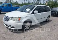 2014 Chrysler TOWN & COUNTRY фото