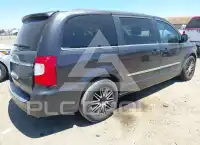 2014 Chrysler TOWN & COUNTRY фото