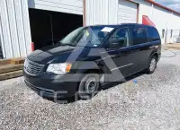 2014 Chrysler TOWN & COUNTRY фото