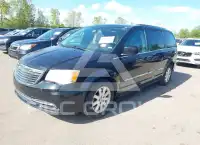 2014 Chrysler TOWN & COUNTRY фото