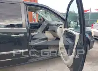 2014 Chrysler TOWN & COUNTRY фото