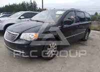 2014 Chrysler TOWN & COUNTRY фото