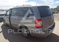 2014 Chrysler TOWN & COUNTRY фото
