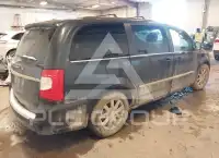 2014 Chrysler TOWN & COUNTRY фото