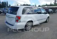 2014 Chrysler TOWN & COUNTRY фото