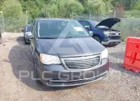 2014 Chrysler TOWN & COUNTRY фото