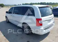 2014 Chrysler TOWN & COUNTRY фото