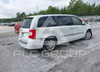 2014 Chrysler TOWN & COUNTRY фото