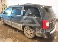 2014 Chrysler TOWN & COUNTRY фото