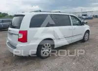 2014 Chrysler TOWN & COUNTRY фото