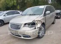 2014 Chrysler TOWN & COUNTRY фото