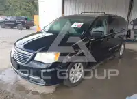 2014 Chrysler TOWN & COUNTRY фото