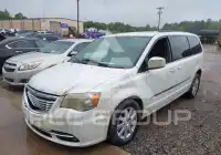 2014 Chrysler TOWN & COUNTRY фото