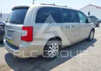 2014 Chrysler TOWN & COUNTRY фото