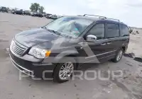 2014 Chrysler TOWN & COUNTRY фото