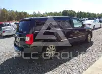 2014 Chrysler TOWN & COUNTRY фото