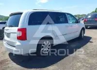 2014 Chrysler TOWN & COUNTRY фото