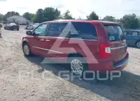 2014 Chrysler TOWN & COUNTRY фото
