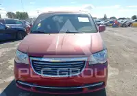 2014 Chrysler TOWN & COUNTRY фото