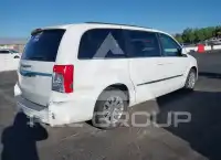2014 Chrysler TOWN & COUNTRY фото