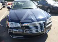 2014 Chrysler 300 photo