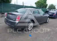 2014 Chrysler 300 фото