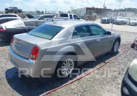 2014 Chrysler 300 photo