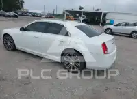 2014 Chrysler 300 фото