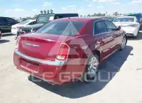 2014 Chrysler 300 photo