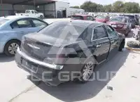 2014 Chrysler 300 photo