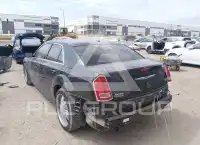 2014 Chrysler 300 photo