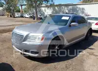 2014 Chrysler 300 photo