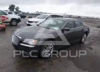 2014 Chrysler 300 photo