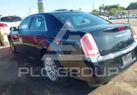 2014 Chrysler 300 фото