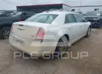 2014 Chrysler 300 фото
