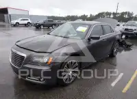 2014 Chrysler 300 фото