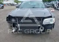 2014 Chrysler 300 фото