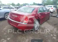 2014 Chrysler 300 фото