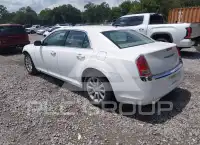 2014 Chrysler 300 photo