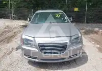 2014 Chrysler 300 фото