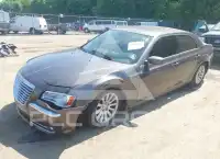 2014 Chrysler 300 photo