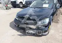 2014 Mercedes Benz C 250 photo