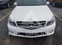 2014 Mercedes Benz C 250 фото