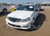 2014 Mercedes Benz C 250 фото
