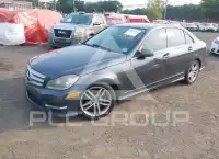2014 Mercedes Benz C 300 фото