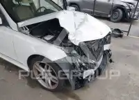 2014 Mercedes Benz C 300 photo
